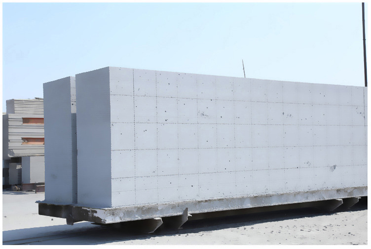 宁德加气块 加气砌块 轻质砖气孔结构及其影响因素